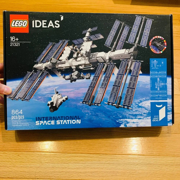 Lego Other - LEGO Ideas: International Space Station (21321)